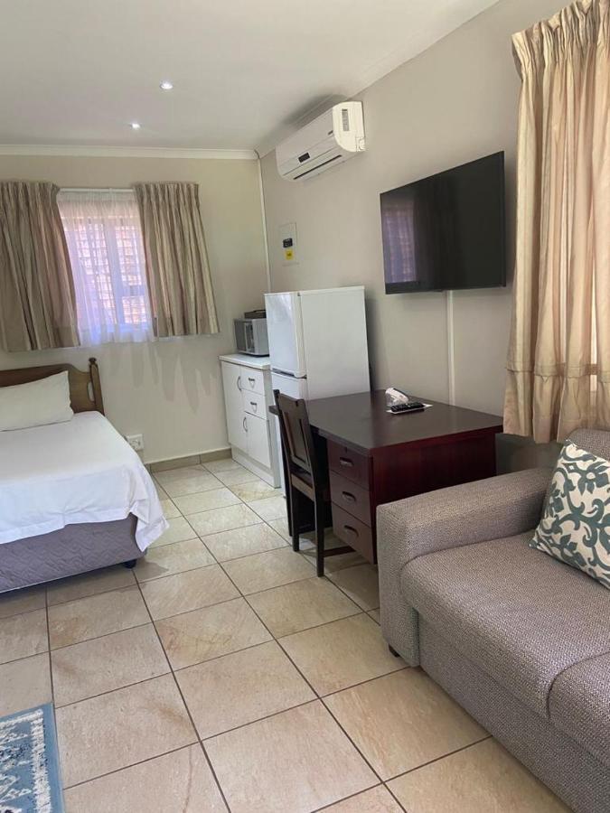 Botleng Guest House Boqate Εξωτερικό φωτογραφία